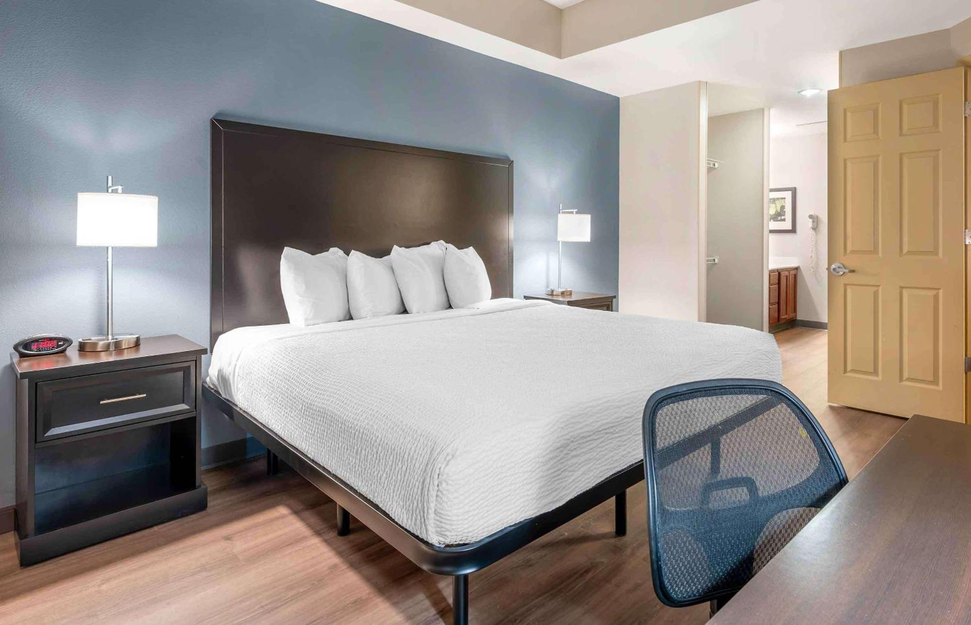 Extended Stay America Suites - Indianapolis - Airport - W Southern Ave Buitenkant foto