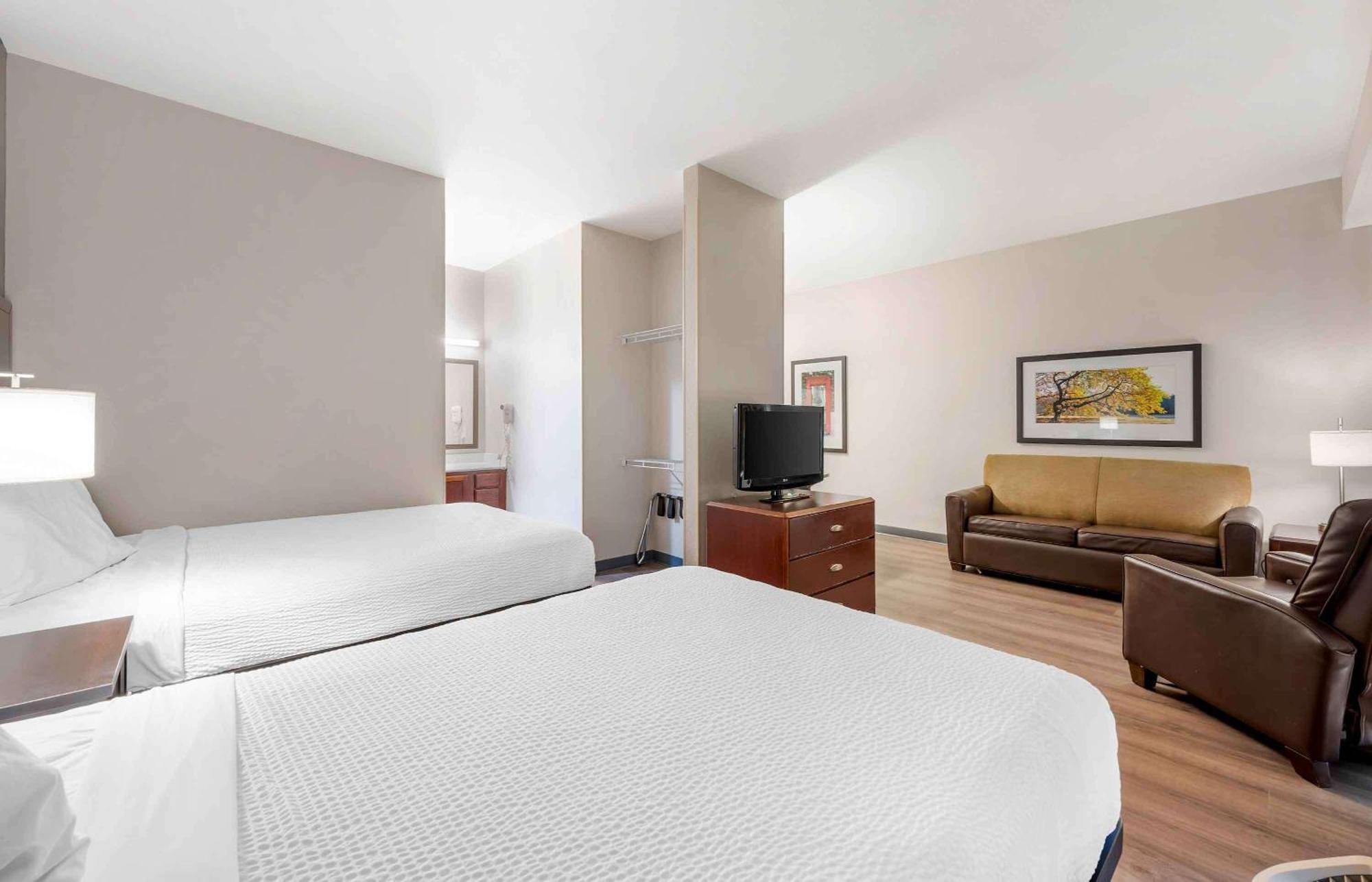 Extended Stay America Suites - Indianapolis - Airport - W Southern Ave Buitenkant foto