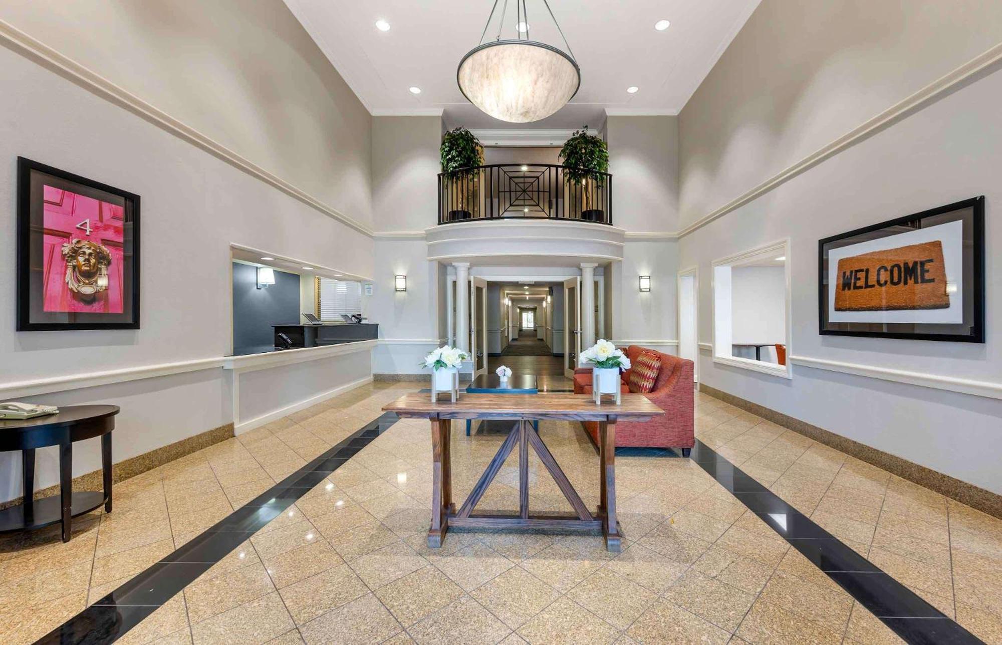 Extended Stay America Suites - Indianapolis - Airport - W Southern Ave Buitenkant foto